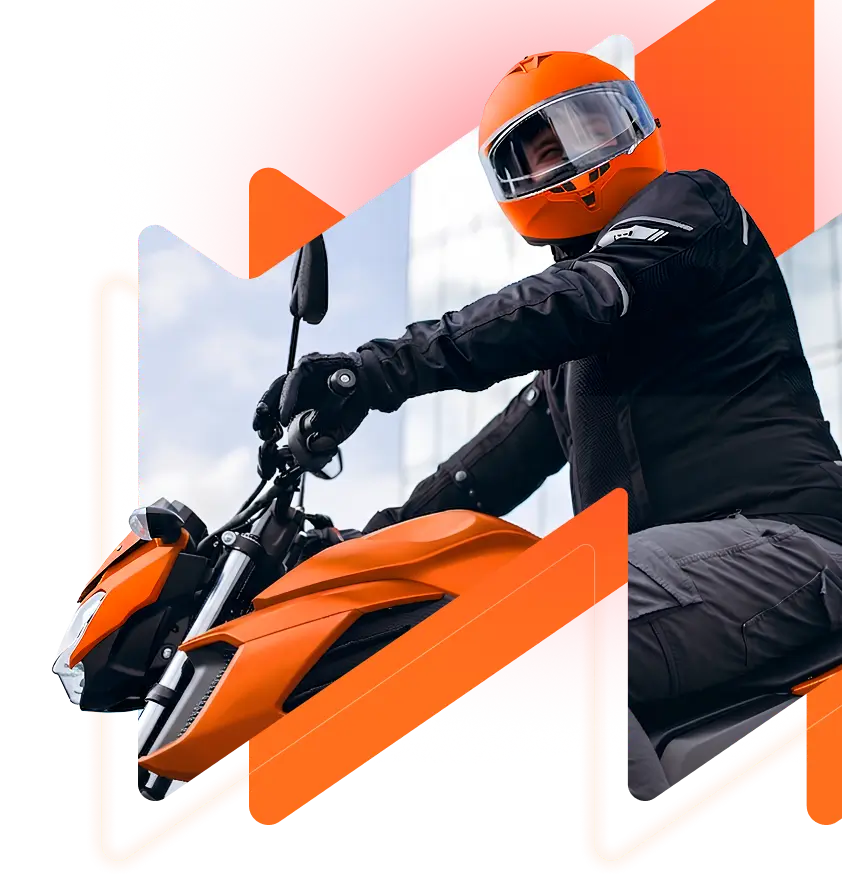 Entregador com moto Moturial